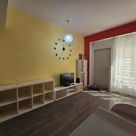 Apartamento Unico En Lucero Madrid Exterior photo