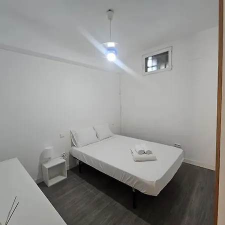 Apartamento Unico En Lucero Madrid Exterior photo